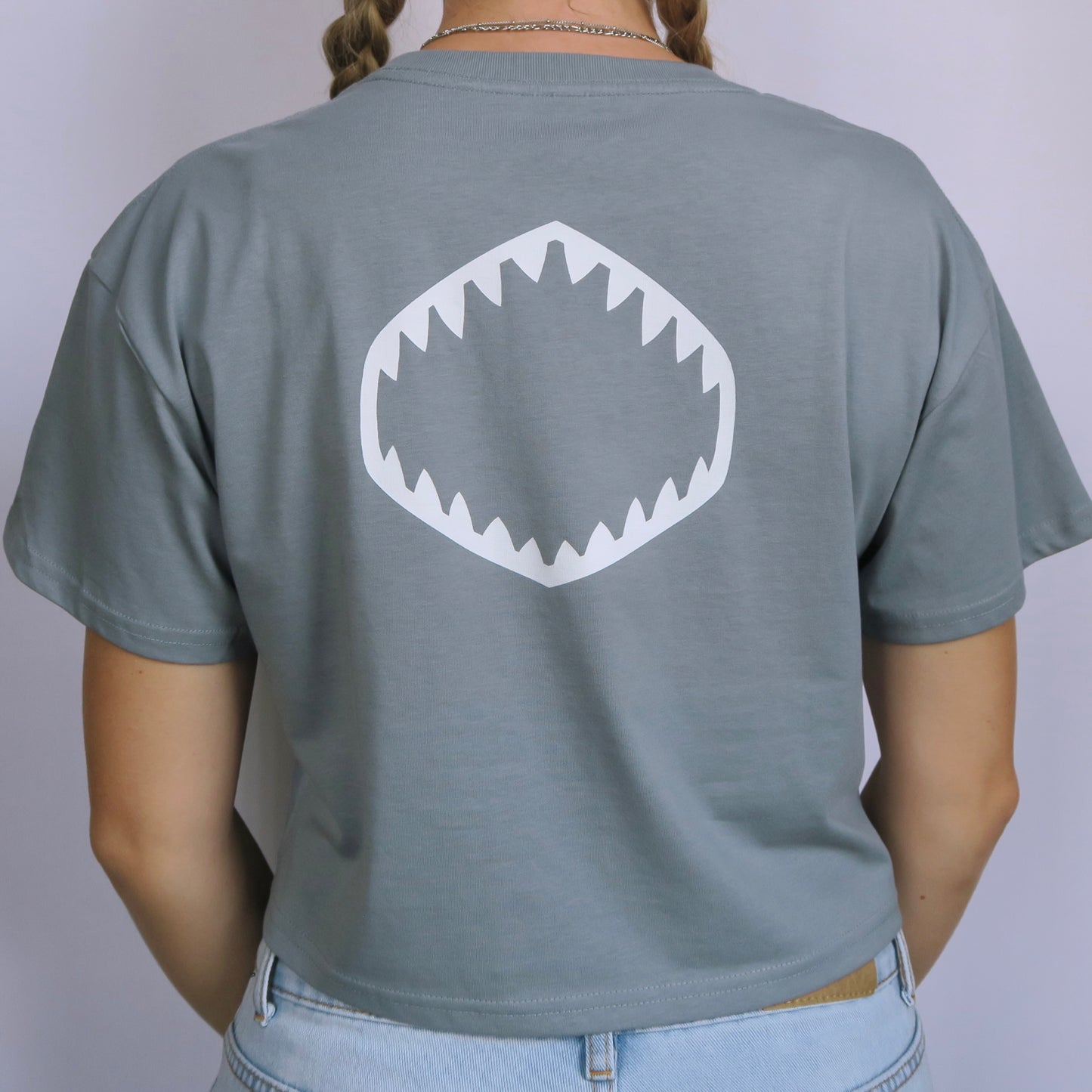 Fish Devil – Cropped T-Shirt