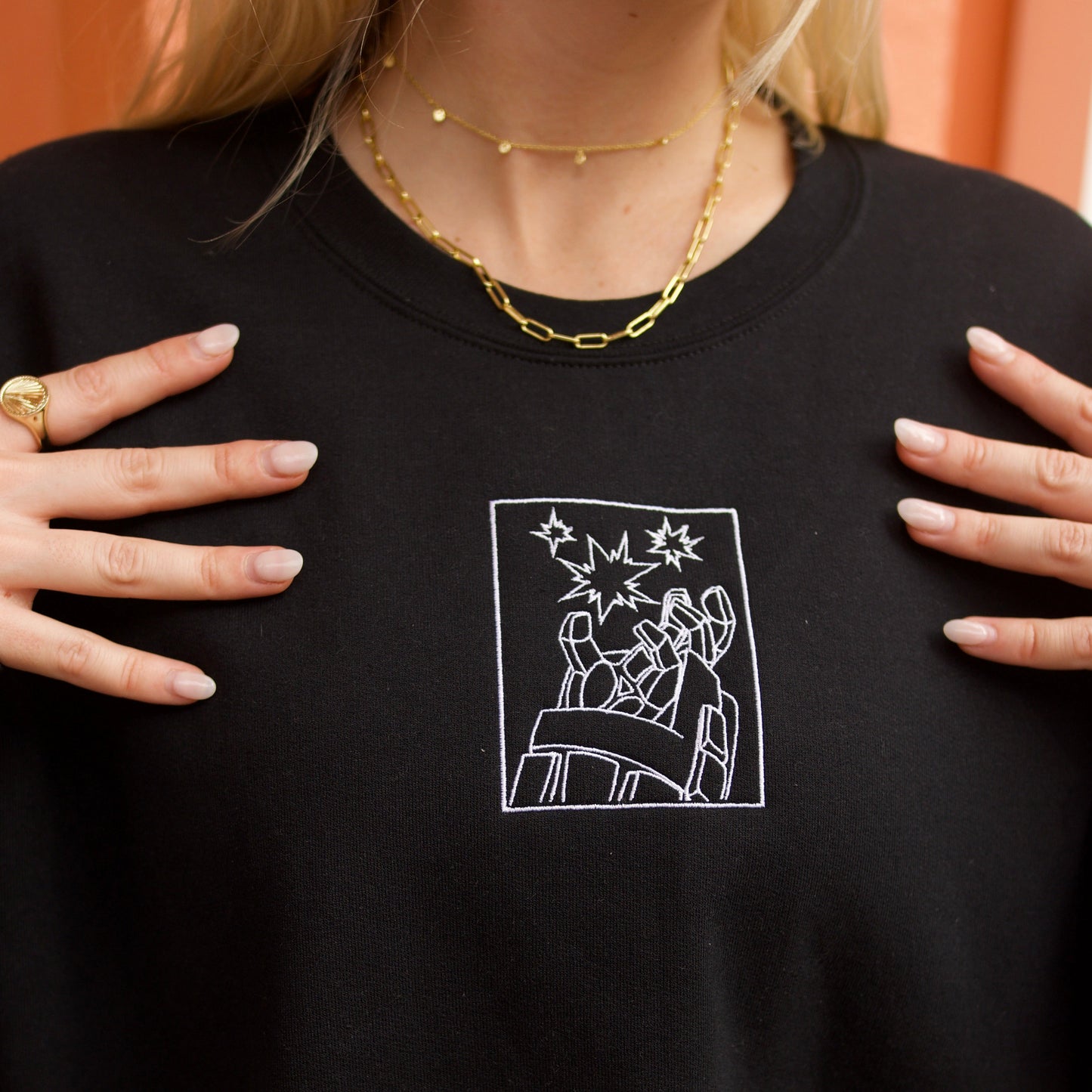 King Explosion Hand – Sweatshirt (Embroidered)